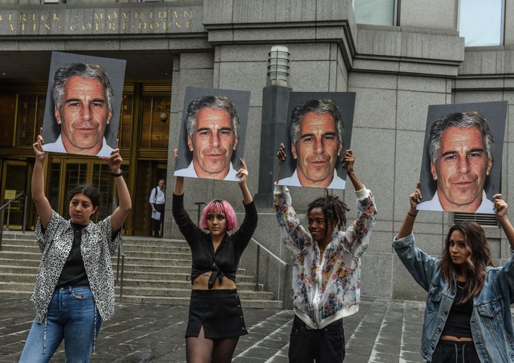 Epstein 13.8.19.jpg
