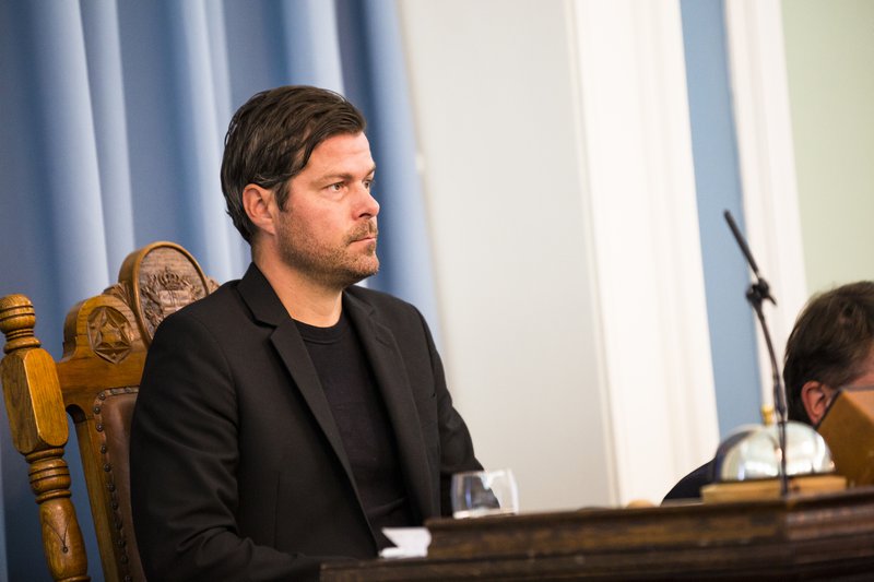 Jón Þór Ólafsson er sjötti varaforseti Alþingis og þingmaður Pírata.