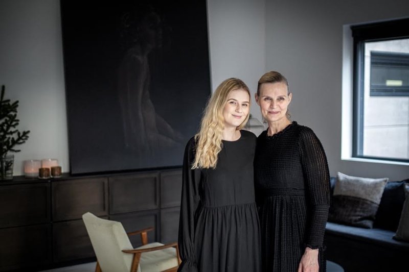 M&H Bryndís Stella Birgisdóttir & Inga Bryndís Jónsdóttir.jpg